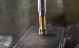 Flowdrill z&aacute;vitov&aacute;n&iacute;