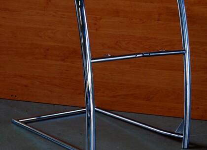 kostra židle pérovka